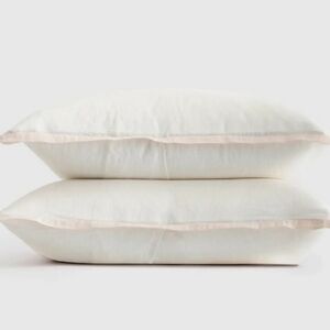 NWOT! Quince Linen White/ Sand Contrast Flange Standard Shams! Set Of 2 (P3)